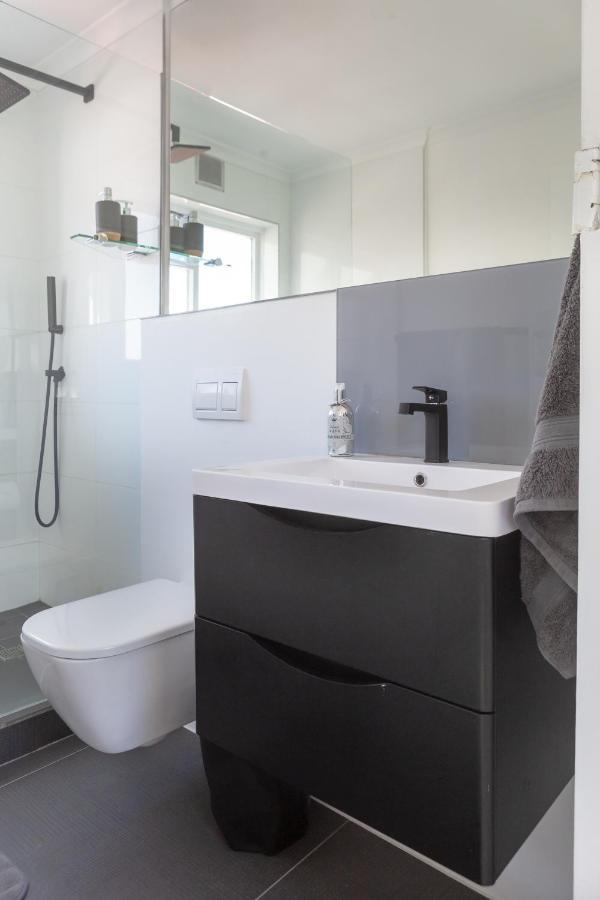 Cosy And Classy Sea Point Apartment Città del Capo Esterno foto