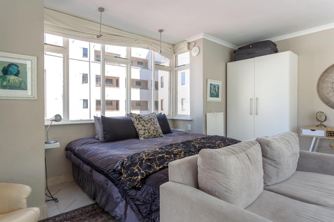 Cosy And Classy Sea Point Apartment Città del Capo Esterno foto